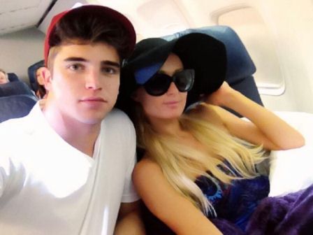 Paris Hilton and River Viiperi twitter Paris Hilton and River Viiperi twitter